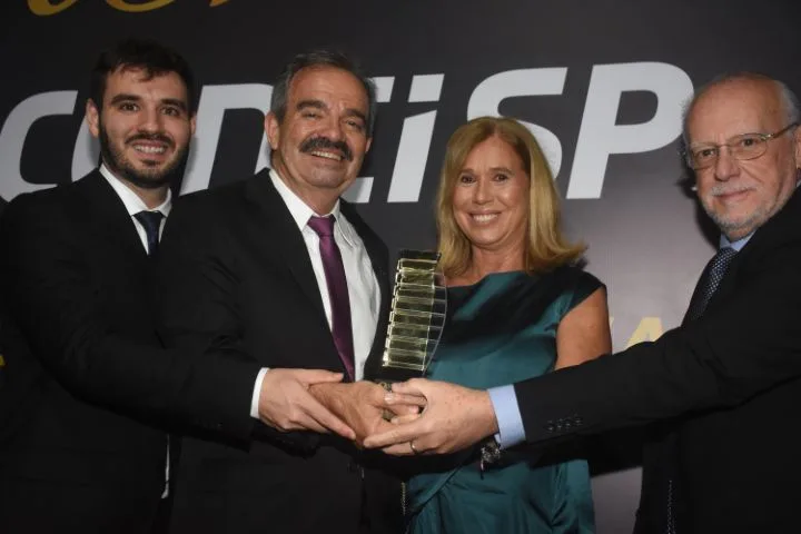 Conquista compartilhada - 8º Prêmio Seconci-SP com a ENGECON